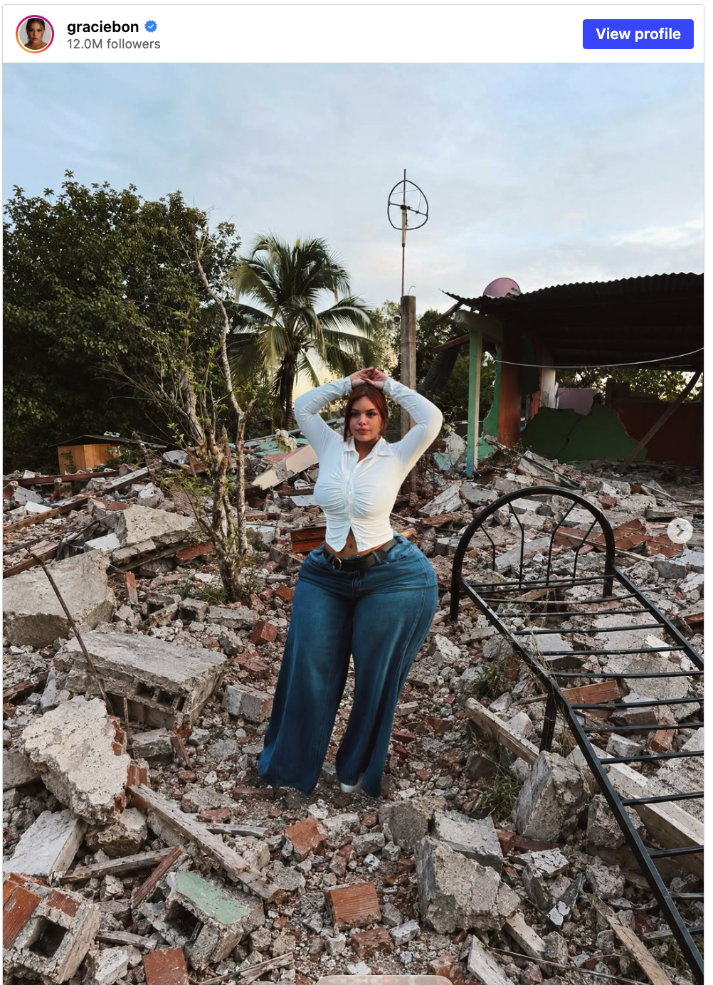 Influencer Gracie Bon responds to fiery backlash over posing for photos in front of Panama earthquake rubble